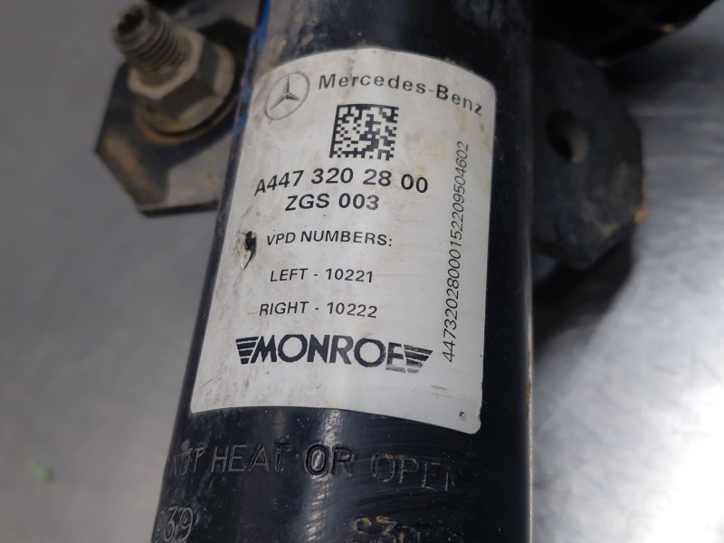 Recambio de amortiguador delantero izquierdo para mercedes-benz vito mixto (447) combi referencia OEM IAM   