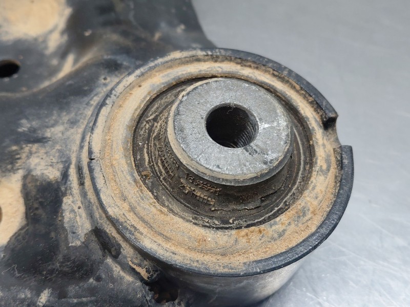 Recambio de brazo suspension inferior delantero izquierdo para mercedes-benz vito mixto (447) combi referencia OEM IAM   