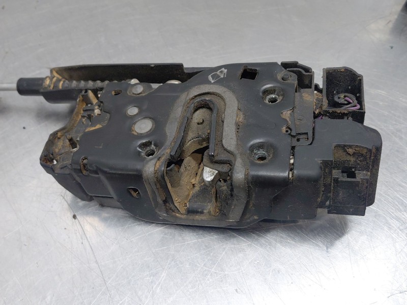 Recambio de cerradura puerta lateral izquierda para mercedes-benz vito mixto (447) combi referencia OEM IAM   