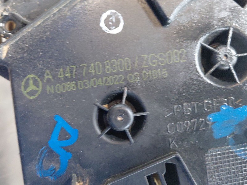 Recambio de cerradura puerta trasera derecha para mercedes-benz vito mixto (447) combi referencia OEM IAM   
