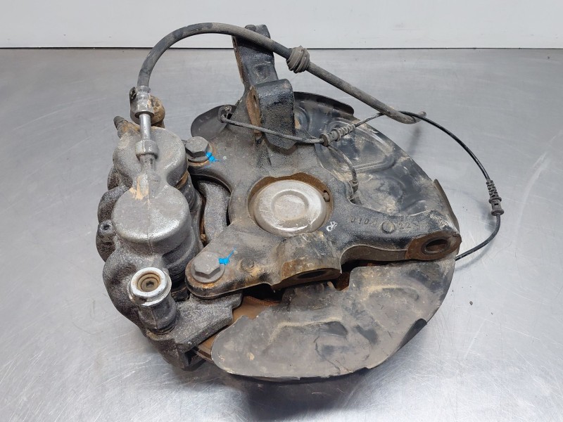 Recambio de mangueta delantera izquierda para mercedes-benz vito mixto (447) combi referencia OEM IAM   