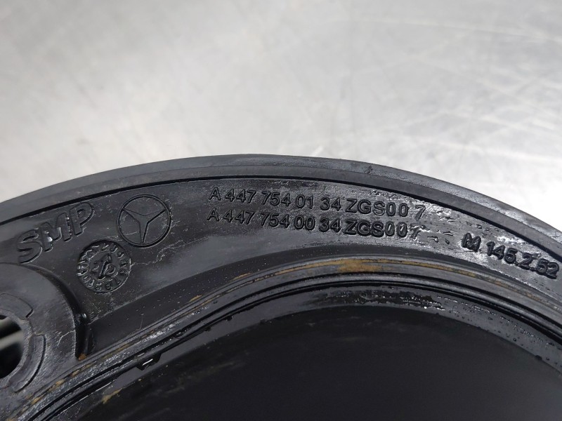Recambio de tapa exterior combustible para mercedes-benz vito mixto (447) combi referencia OEM IAM   