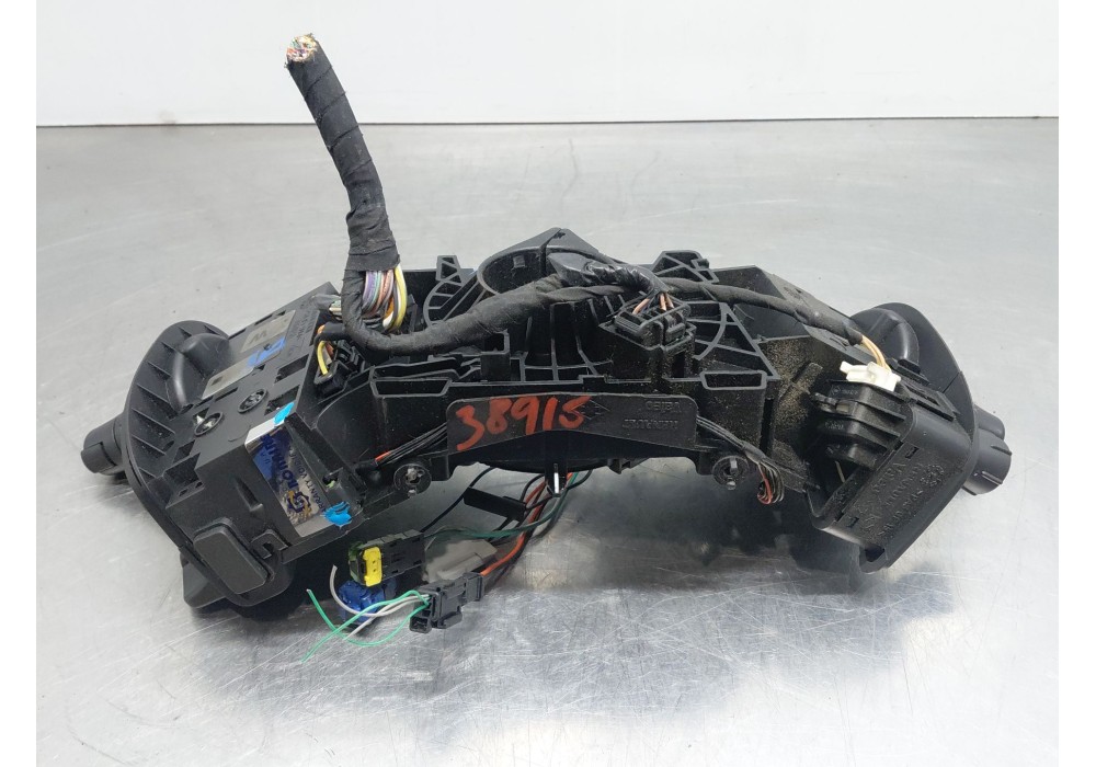 Recambio de mando multifuncion para renault grand scénic ii (jm0/1_) 1.9 dci (jm14) referencia OEM IAM   
