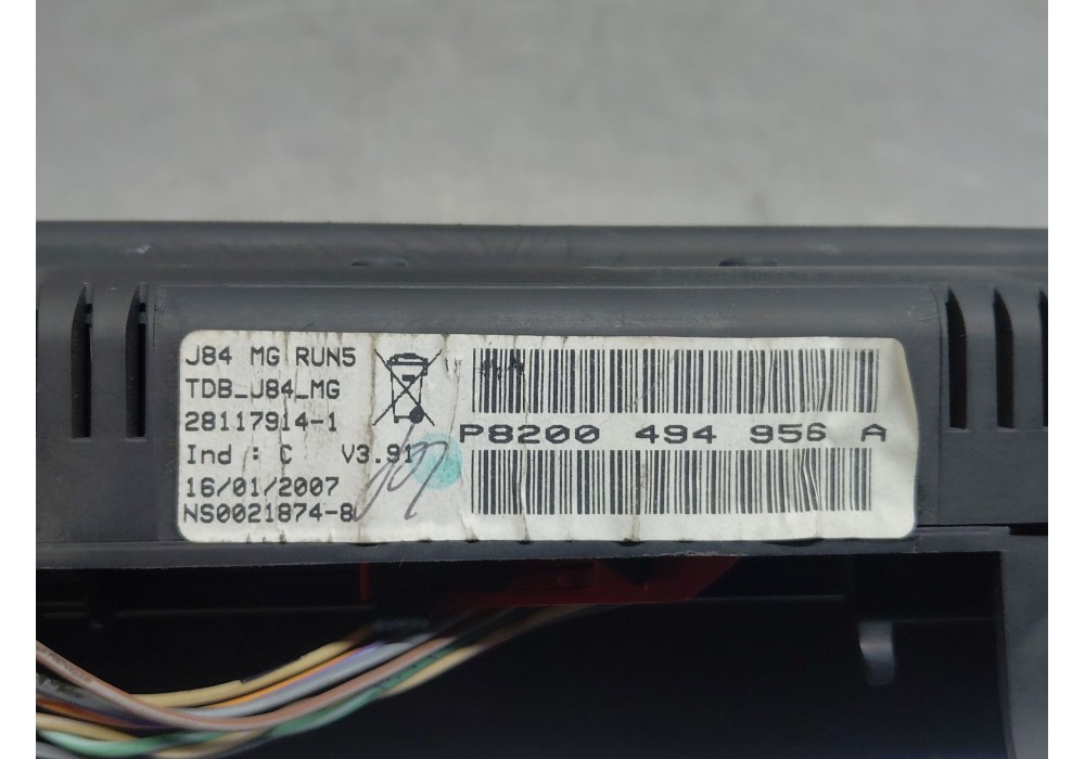 Recambio de pantalla multifuncion para renault grand scénic ii (jm0/1_) 1.9 dci (jm14) referencia OEM IAM   