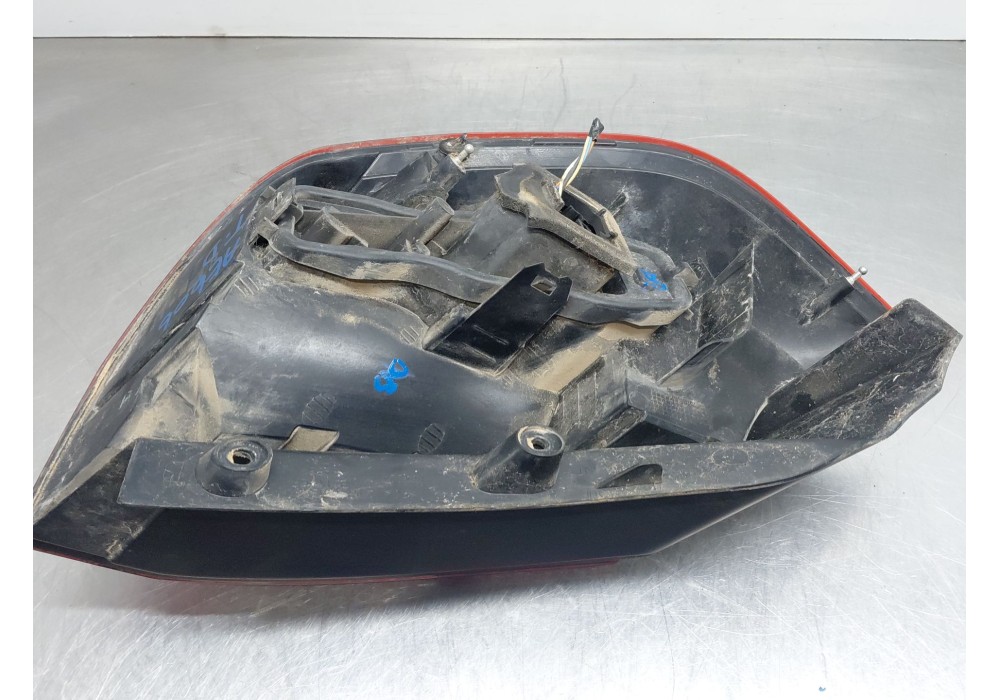 Recambio de piloto trasero derecho para renault grand scénic ii (jm0/1_) 1.9 dci (jm14) referencia OEM IAM   