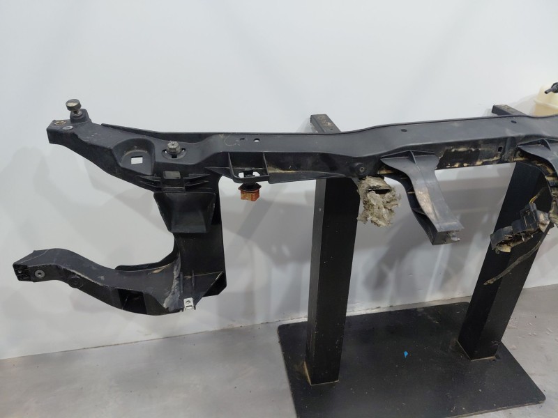 Recambio de panel frontal para mercedes-benz vito mixto (447) combi referencia OEM IAM   