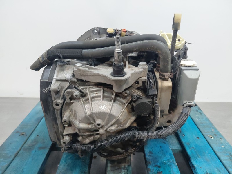 Recambio de caja cambios para renault scénic ii (jm0/1_) 2.0 (jm05, jm0u, jm1n, jm1u, jm2v) referencia OEM IAM 8200082084  