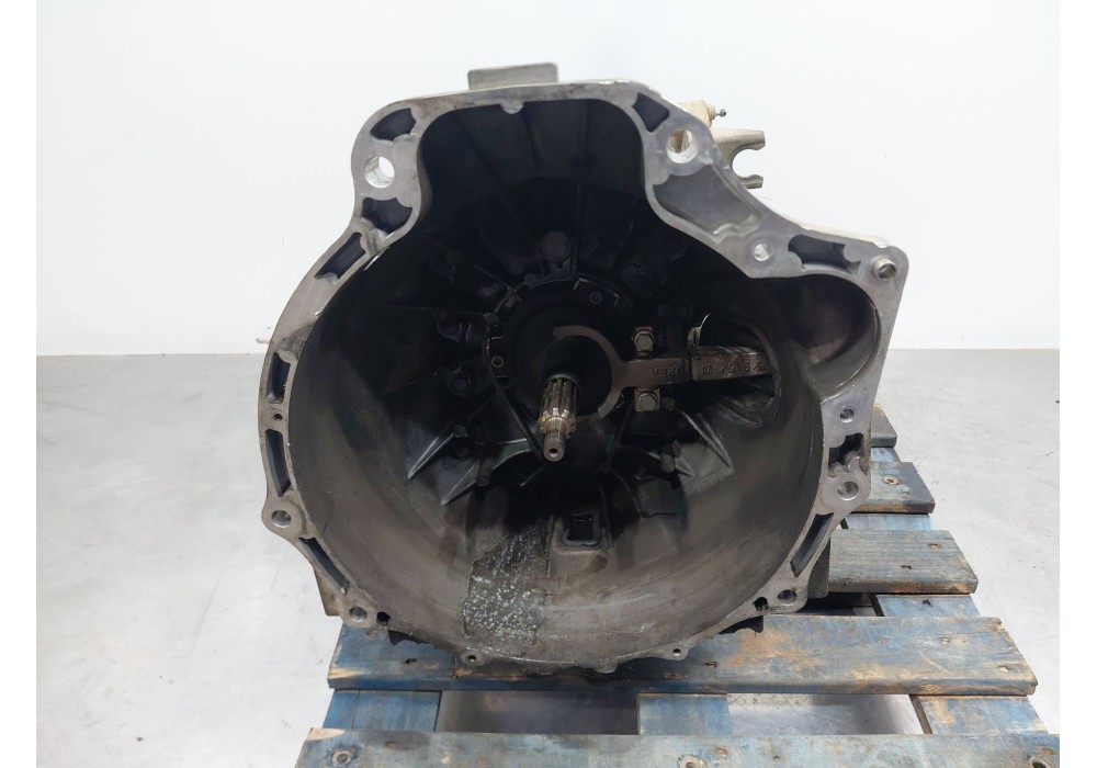 Recambio de caja cambios para iveco daily vi caja/chasis 35s14, 35s15, 35c15, 40s14, 40c15, 50c15, 60c5, 65c15,... referencia OE