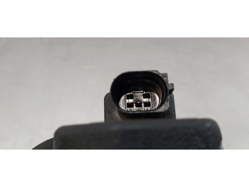 Recambio de valvula egr para audi a3 cabriolet (8p) attraction referencia OEM IAM 03L131501L   Recambio de valvula egr para audi a3 cabriolet (8p) attraction referencia OEM IAM 03L131501L