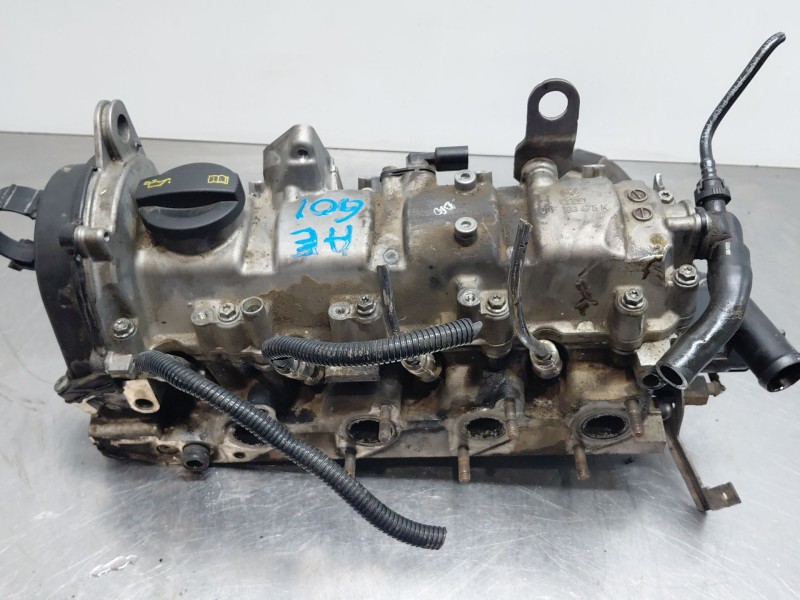 Recambio de culata para skoda yeti (5l) 1.2 tsi referencia OEM IAM 03F103351  