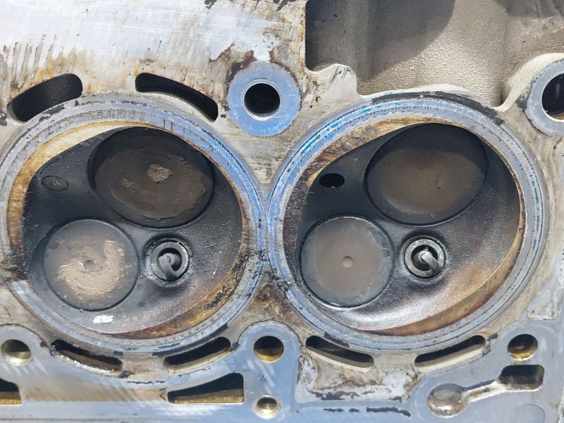 Recambio de culata para skoda yeti (5l) 1.2 tsi referencia OEM IAM 03F103351  
