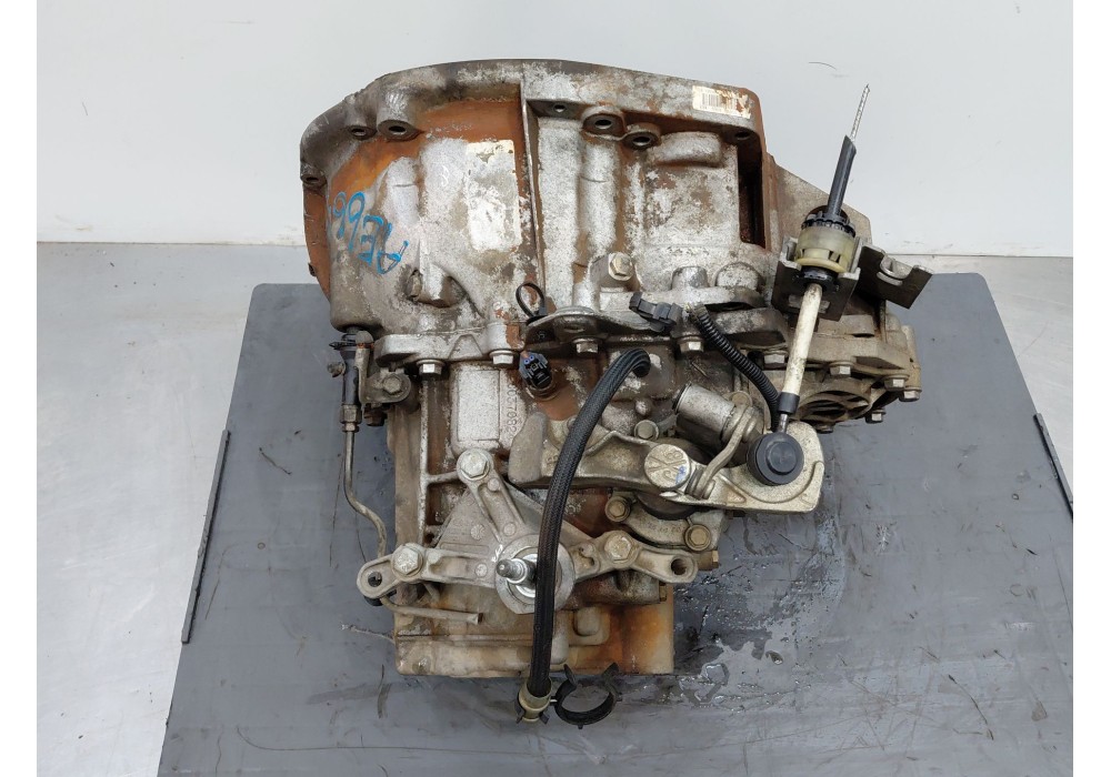 Recambio de caja cambios para renault scénic ii (jm0/1_) 1.9 dci (jm14) referencia OEM IAM 7711135752 8200128325 