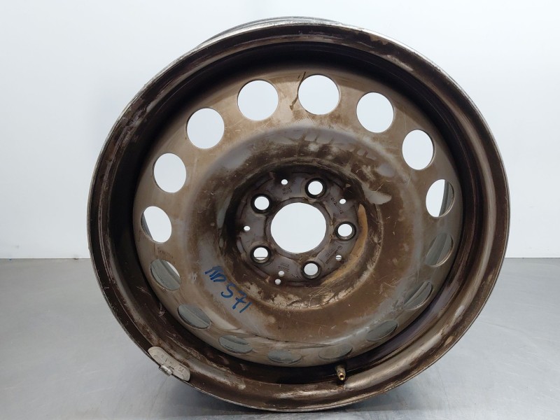 Recambio de llanta para mercedes-benz vito mixto (447) combi referencia OEM IAM A4474010201  