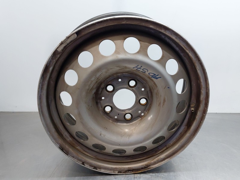 Recambio de llanta para mercedes-benz vito mixto (447) combi referencia OEM IAM A4474010201  