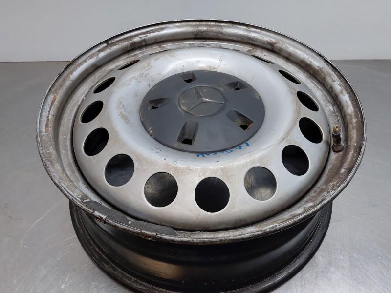 Recambio de llanta para mercedes-benz vito mixto (447) combi referencia OEM IAM A4474010201  