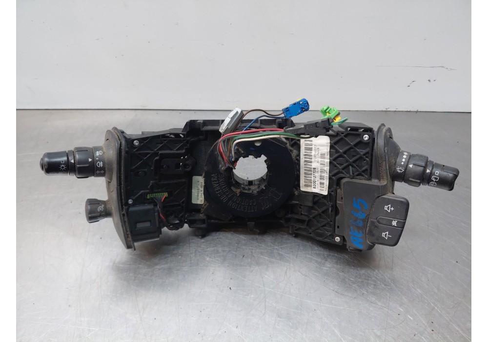 Recambio de mando multifuncion para renault scénic ii (jm0/1_) 1.9 dci (jm14) referencia OEM IAM 8200127728 7701060399 