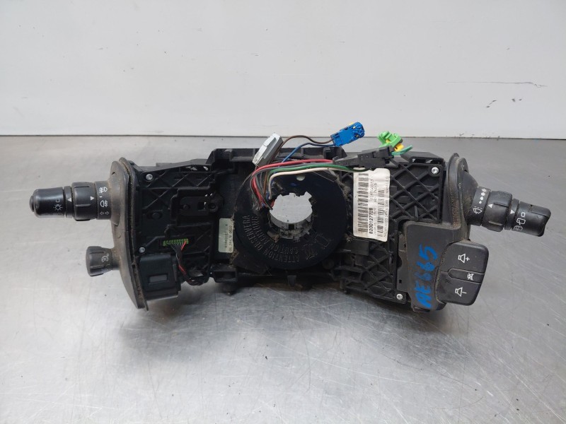 Recambio de mando multifuncion para renault scénic ii (jm0/1_) 1.9 dci (jm14) referencia OEM IAM 8200127728 7701060399 