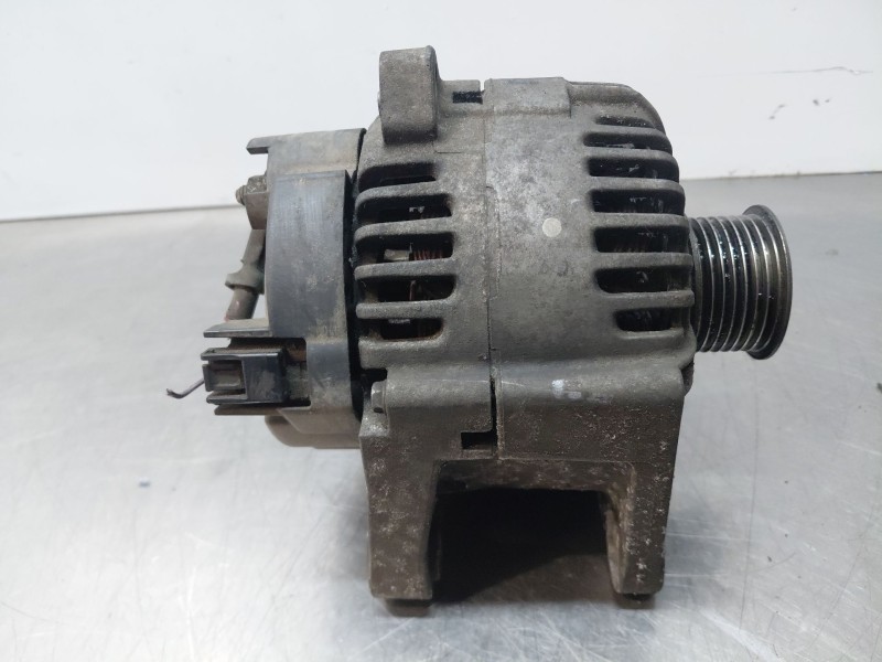 Recambio de alternador para renault scénic ii (jm0/1_) 1.9 dci (jm14) referencia OEM IAM 8200410671  