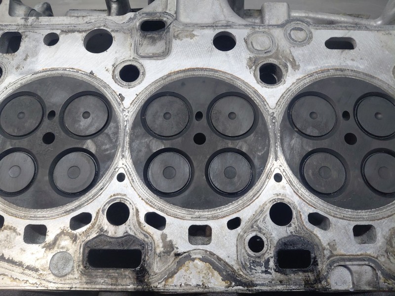 Recambio de culata para bmw x1 (e84) sdrive 18 d referencia OEM IAM   