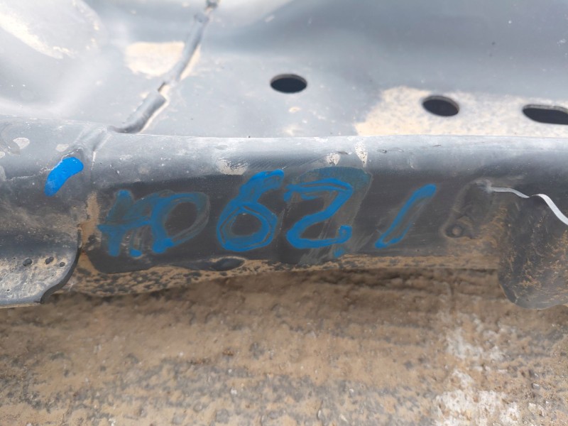 Recambio de puente delantero para hyundai tucson hybrid referencia OEM IAM 62405N7050  