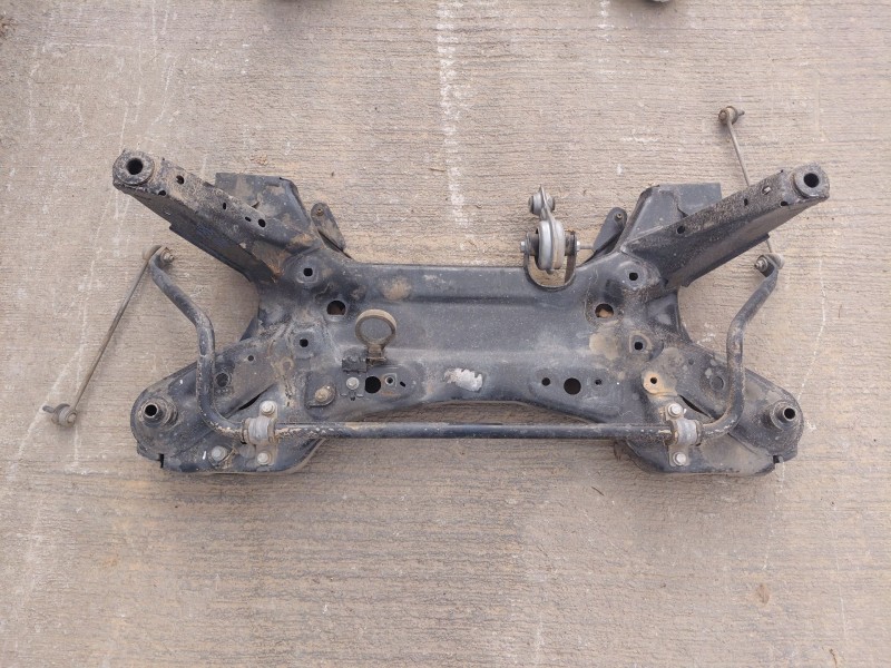 Recambio de puente delantero para nissan nv 400 l3h2 referencia OEM IAM   