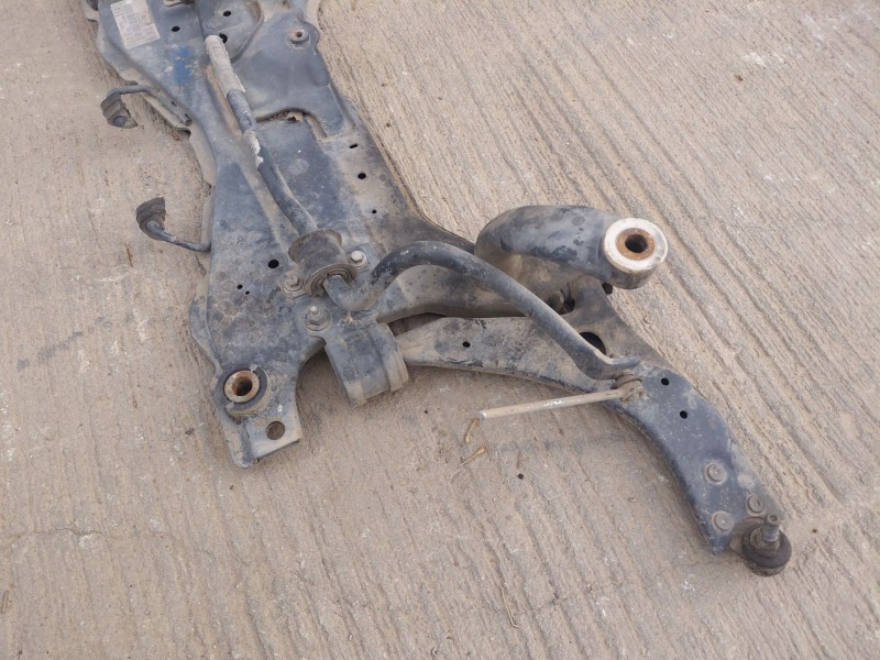 Recambio de puente delantero para ford c-max (dm2) 2.0 tdci referencia OEM IAM 1734687  