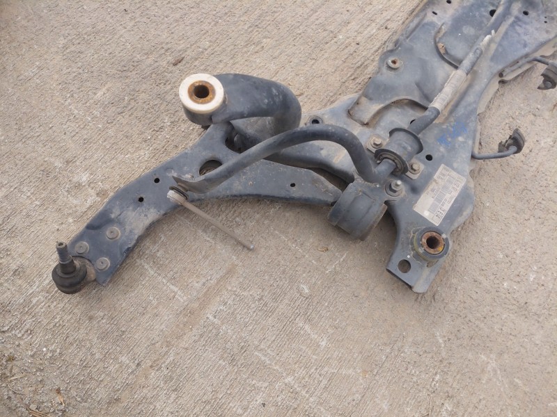 Recambio de puente delantero para ford c-max (dm2) 2.0 tdci referencia OEM IAM 1734687  