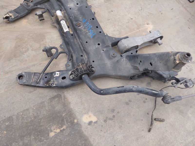 Recambio de puente delantero para bmw 2 gran tourer (f46) 218 d referencia OEM IAM 31116872729  