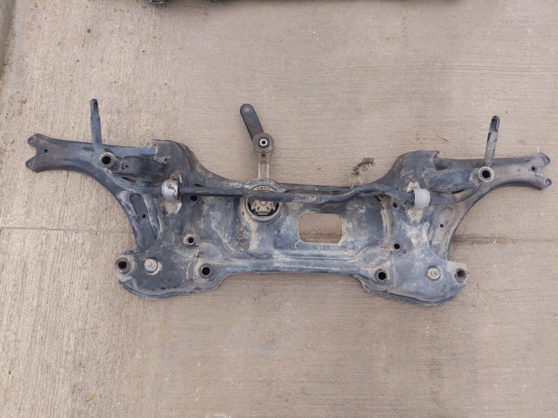 Recambio de puente delantero para skoda yeti (5l) 1.2 tsi referencia OEM IAM 1K0199313AQ  