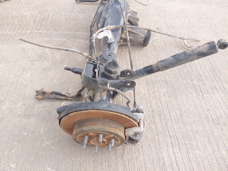 Recambio de puente trasero para nissan navara pick-up (np300) 4x4 referencia OEM IAM 430105JU0A  