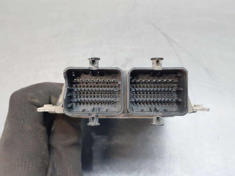 Recambio de centralita motor uce para ford ka (ru8) 1.2 referencia OEM IAM 52011154 0116860 