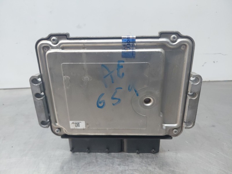 Recambio de centralita motor uce para kia carens iv 1.7 crdi referencia OEM IAM 391252A454 0281031101 