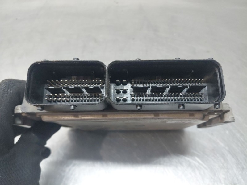 Recambio de centralita motor uce para kia carens iv 1.7 crdi referencia OEM IAM 391252A454 0281031101 