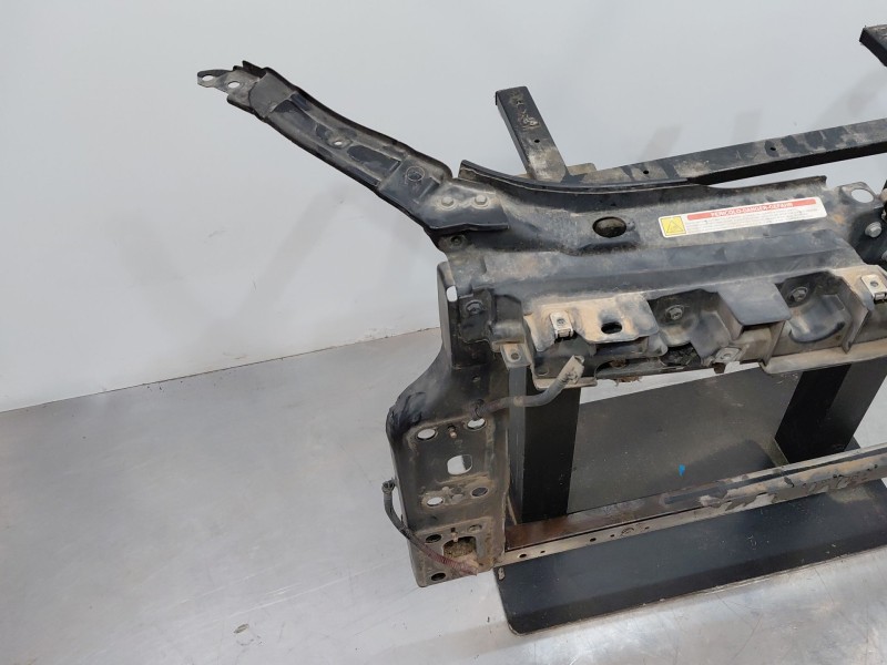 Recambio de panel frontal para ford ka (ru8) 1.2 referencia OEM IAM 1823423  