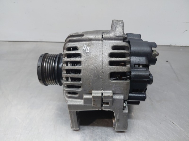 Recambio de alternador para renault scénic ii (jm0/1_) 1.5 dci (jm1e, jm16) referencia OEM IAM 0986080710  