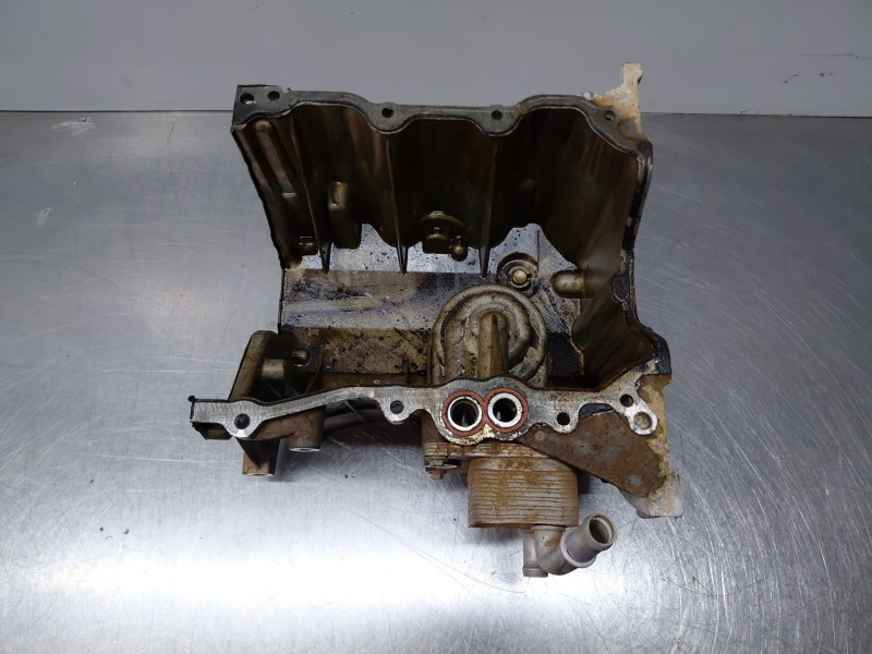 Recambio de carter para dacia sandero essence referencia OEM IAM 111112161R  
