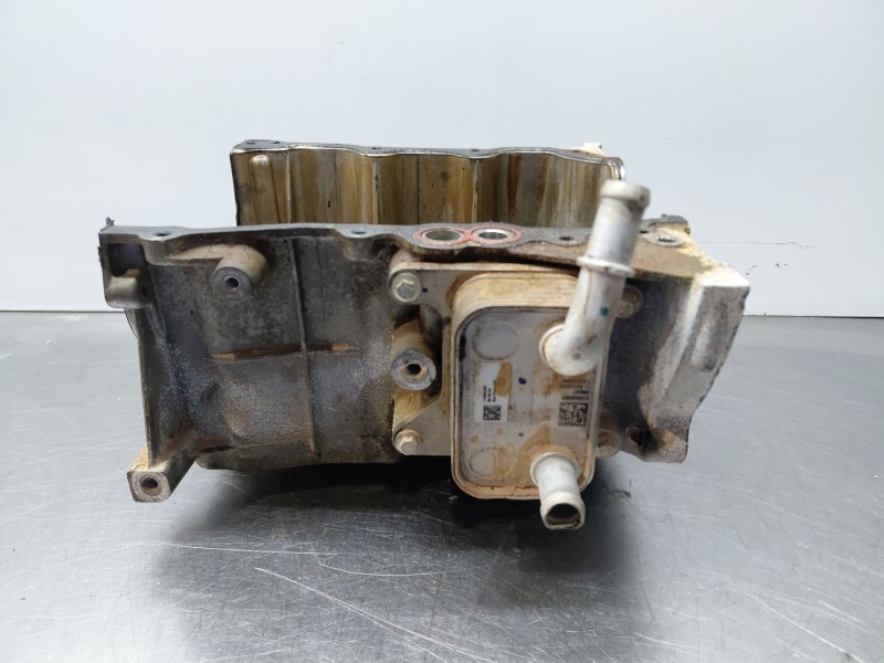 Recambio de carter para dacia sandero essence referencia OEM IAM 111112161R  