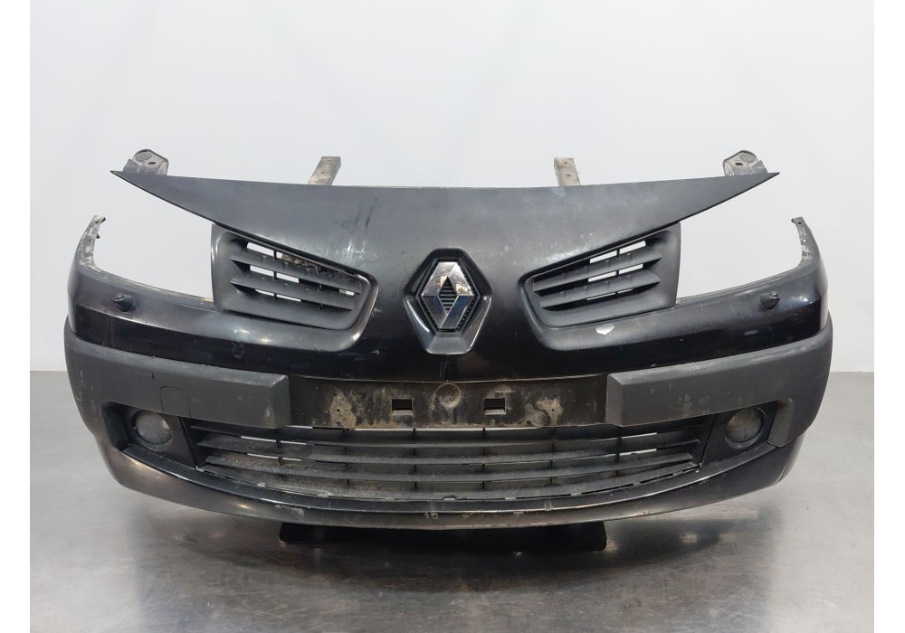 Recambio de paragolpes delantero para renault megane ii coupé-cabriolet (em0/1_) 1.9 dci referencia OEM IAM 7701476892  