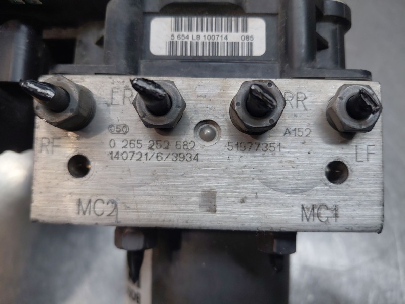 Recambio de abs para ford ka (ru8) 1.2 referencia OEM IAM 1903143 0265252682 