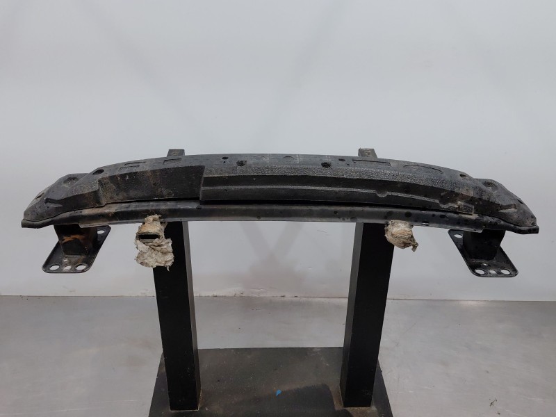Recambio de refuerzo paragolpes delantero para ford ka (ru8) 1.2 referencia OEM IAM 1560684  