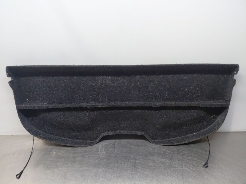 Recambio de bandeja trasera para ford ka (ru8) 1.2 referencia OEM IAM 1568555  
