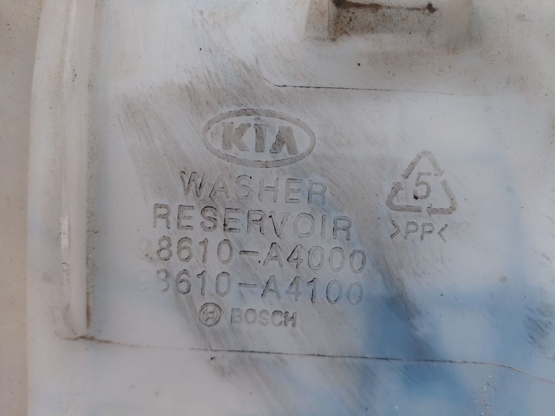Recambio de deposito limpia para kia carens iv 1.7 crdi referencia OEM IAM 98610A4100 98610A4000 