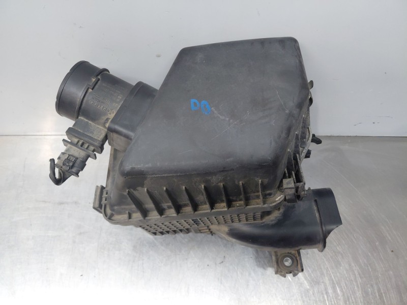 Recambio de filtro aire para kia carens iv 1.7 crdi referencia OEM IAM 28110A4200  