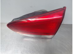 Recambio de piloto trasero derecho interior para kia carens iv 1.7 crdi referencia OEM IAM 92404A4010   2