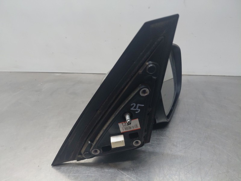 Recambio de retrovisor derecho para kia carens iv 1.7 crdi referencia OEM IAM 87620A4120  