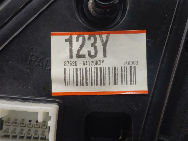 Recambio de retrovisor derecho para kia carens iv 1.7 crdi referencia OEM IAM 87620A4120  