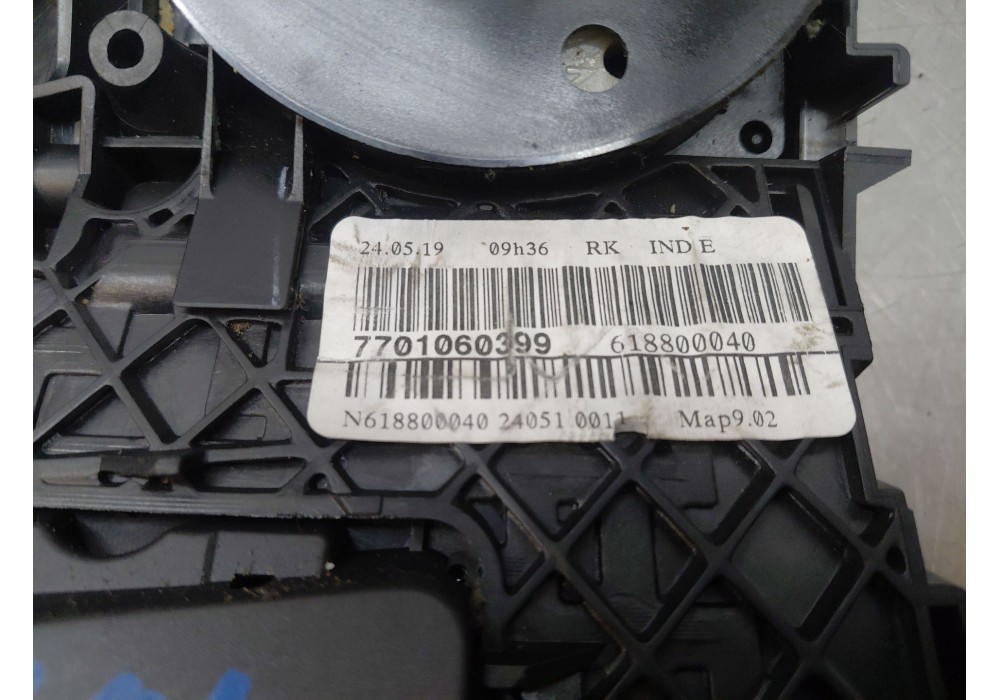 Recambio de mando multifuncion para renault scénic ii (jm0/1_) 1.5 dci (jm1e, jm16) referencia OEM IAM 7701060399  