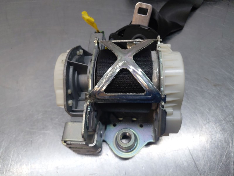 Recambio de cinturon seguridad delantero derecho para ford ka (ru8) 1.2 referencia OEM IAM 2315649 2651015 