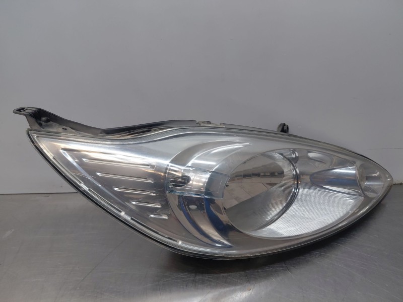 Recambio de faro derecho para ford ka (ru8) 1.2 referencia OEM IAM 1566724  