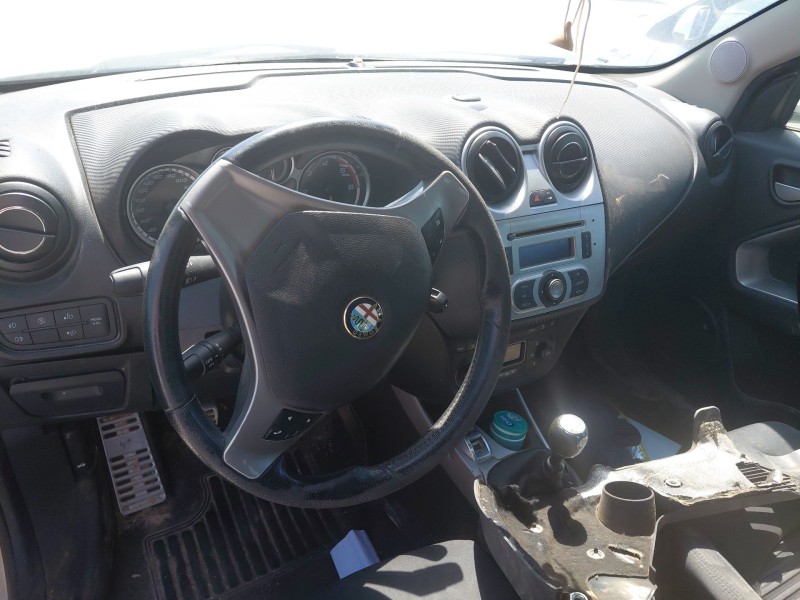 alfa romeo mito (955_) del año 2011